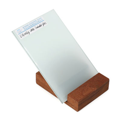 ขนาดที่สามารถปรับเปลี่ยนได้ กระจก laminated ความปลอดภัยที่มีกระจก 1.52mm 6.38 8.38 10.38mm